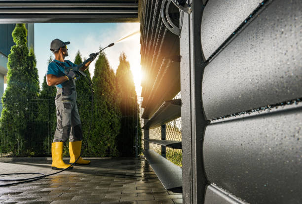 Reliable East Moline, IL Pressure Washing Solutions